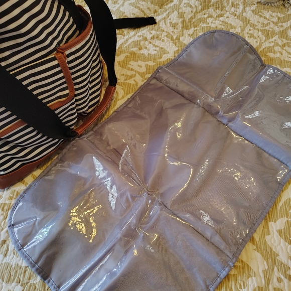 iPack Baby Diaper Bag - Picture 9 of 16